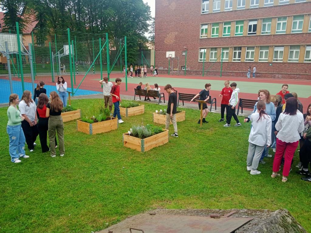 event1ab